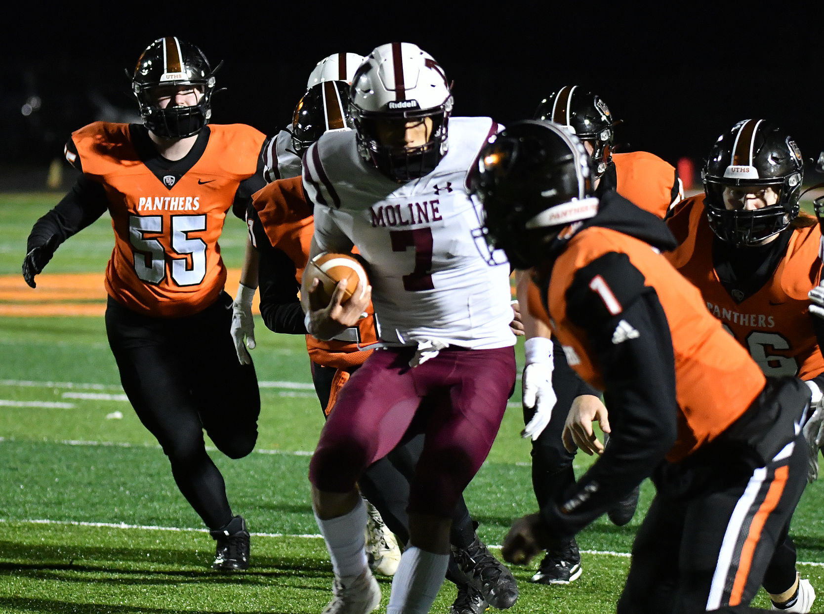 040221-qc-spt-moline-ut fball-062